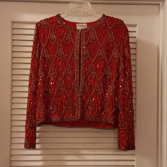 Beautiful Red Jacket - Picture 1 of 3